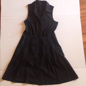 Theory button down sleeveless dress. Like new.